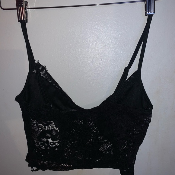 NWT!! Misguided Black Lace Bralette - Picture 6 of 7